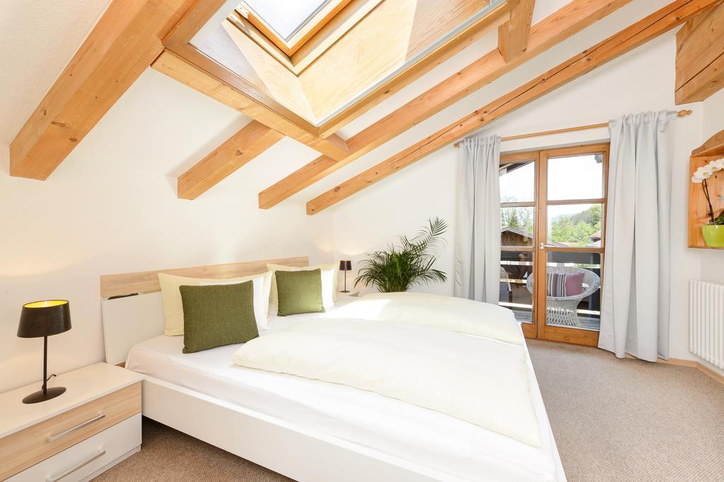 "Ferienwohnung Ess" - Annehmlichkeiten Von 4-Sterne Familien-Und Wellnesshotel Viktoria Koennen Mitbenutzt Werden オーベルストドルフ エクステリア 写真